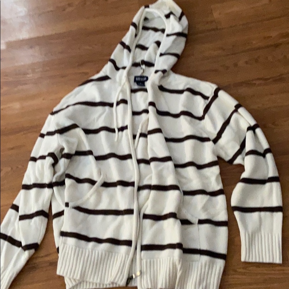 White w/ brown stripes jacket